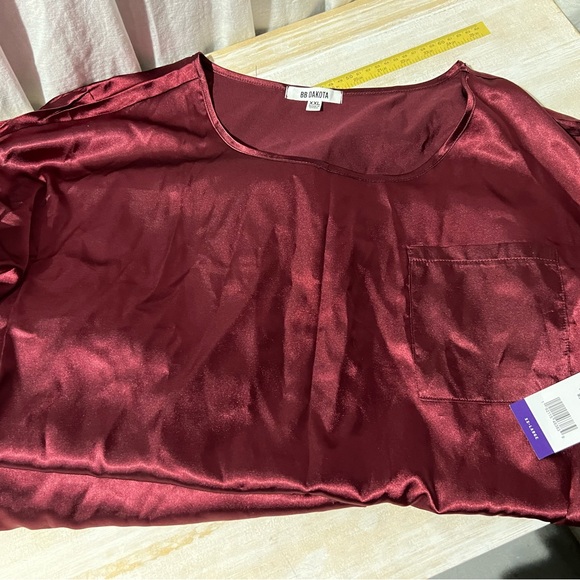 NWT Women’s Bb Dakota silky maroon lounge pajama set, size XXL - Picture 2 of 5